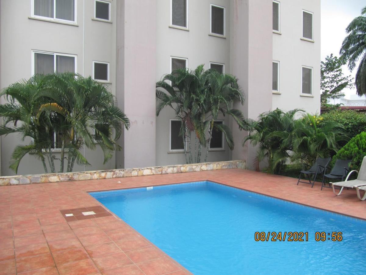 Bertha'S Court D-Plus Apartments Dzorwulu Exterior photo